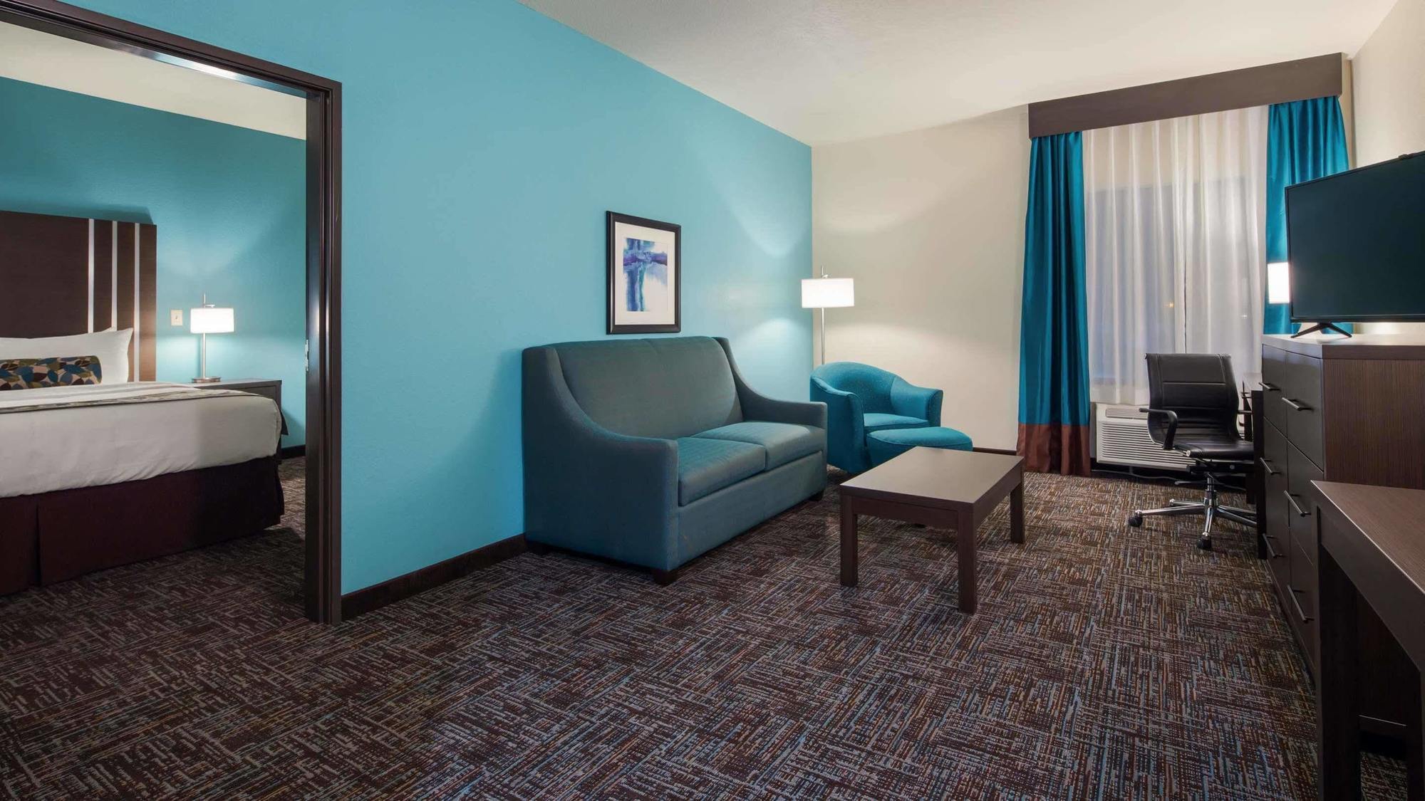 Best Western Plus/Executive Residency Elk City Exterior photo